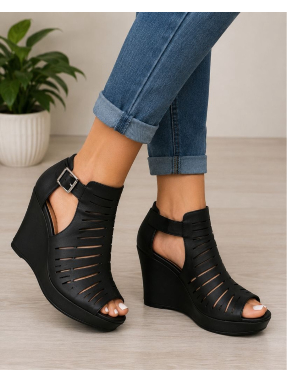 Chelsea Moreland Black Cutout Wedge Sandals Peep Toe Platform Heels Size 6.5M